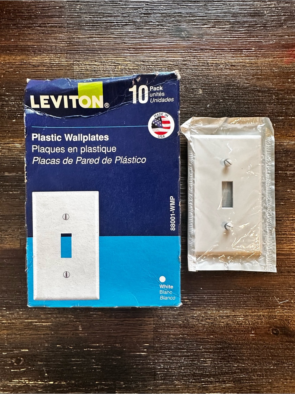 Leviton White Plastic Wallplates - 10 Pack